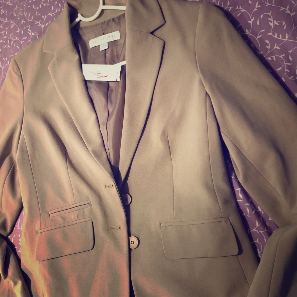 Brand New Beige Women’s Blazer
